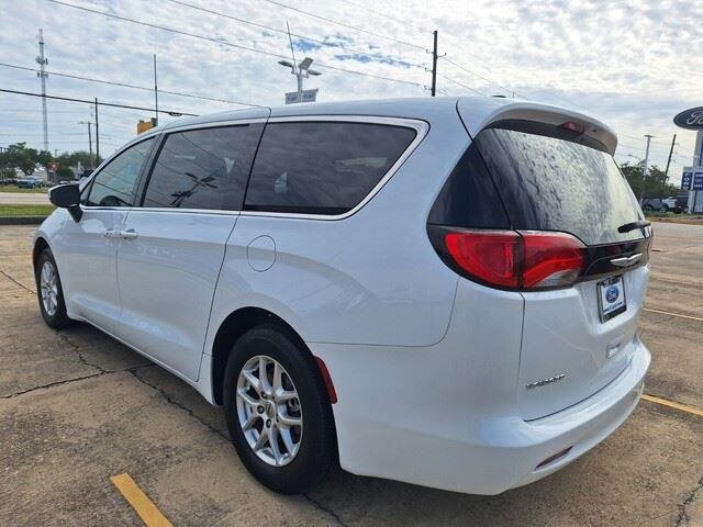 Used 2023 Bright White Clearcoat Chrysler LX image 3