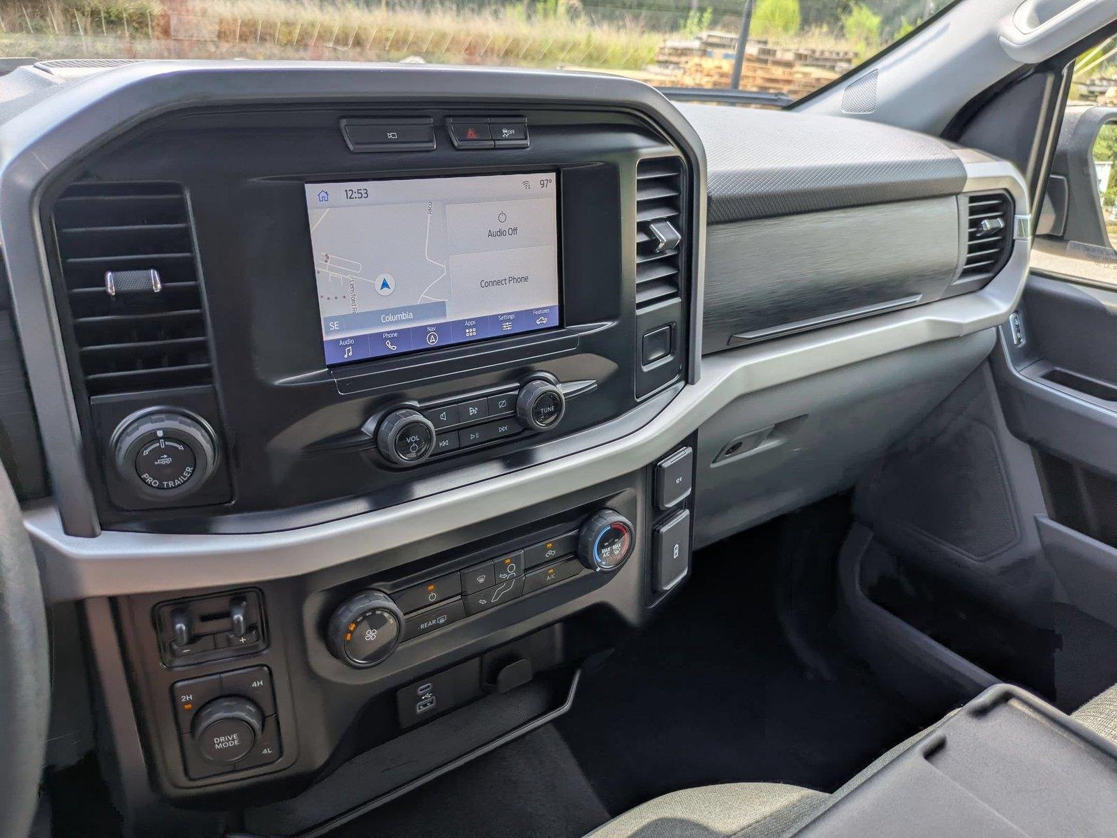 Used 2023 Iconic Silver Metallic Ford XLT image 21