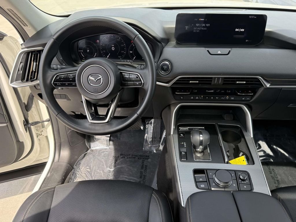 Used 2024 White Mazda Preferred image 17