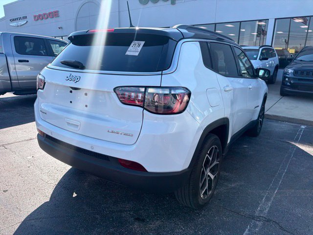 Used 2024 White Jeep Limited image 8
