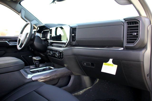2026 Chevrolet Silverado 1500 LTZ - Photo 13