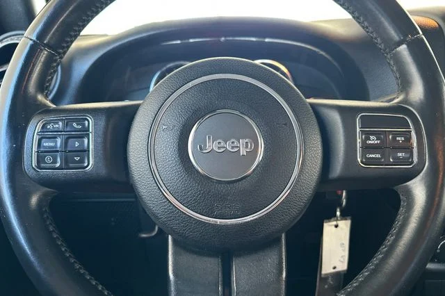 Used 2015 Black Clearcoat Jeep Unlimited Sport image 24