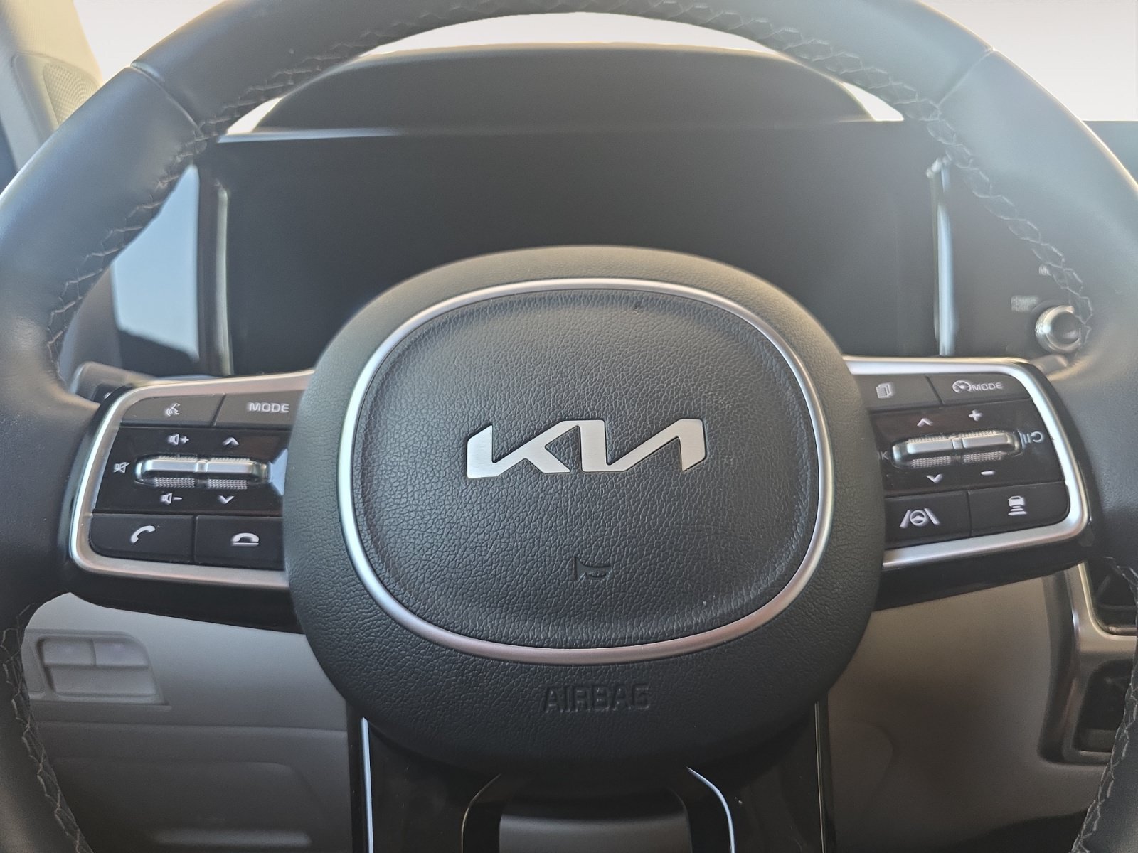 Certified Used 2023 Gravity Grey Kia SX Prestige image 11