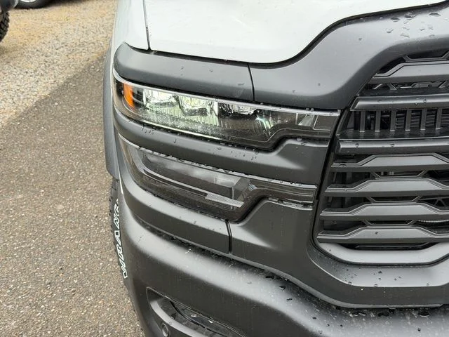 New 2026 Bright White Clear-Coat Exterior Paint RAM Tradesman image 5