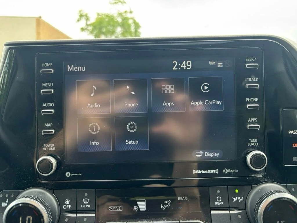 Used 2022 Black Toyota XLE image 34