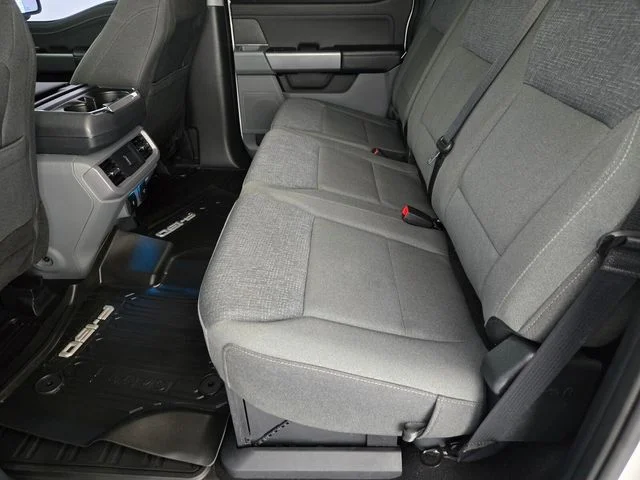 Used 2024 White Ford XLT image 5