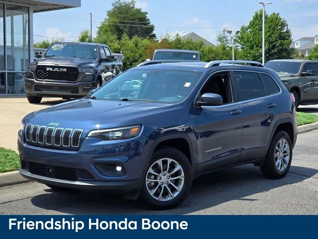 Used 2021 Blue Jeep Latitude Lux image 2
