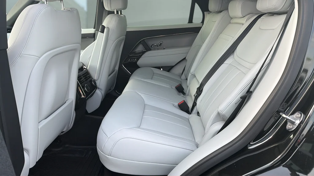 New 2026 Black Land Rover SE image 19