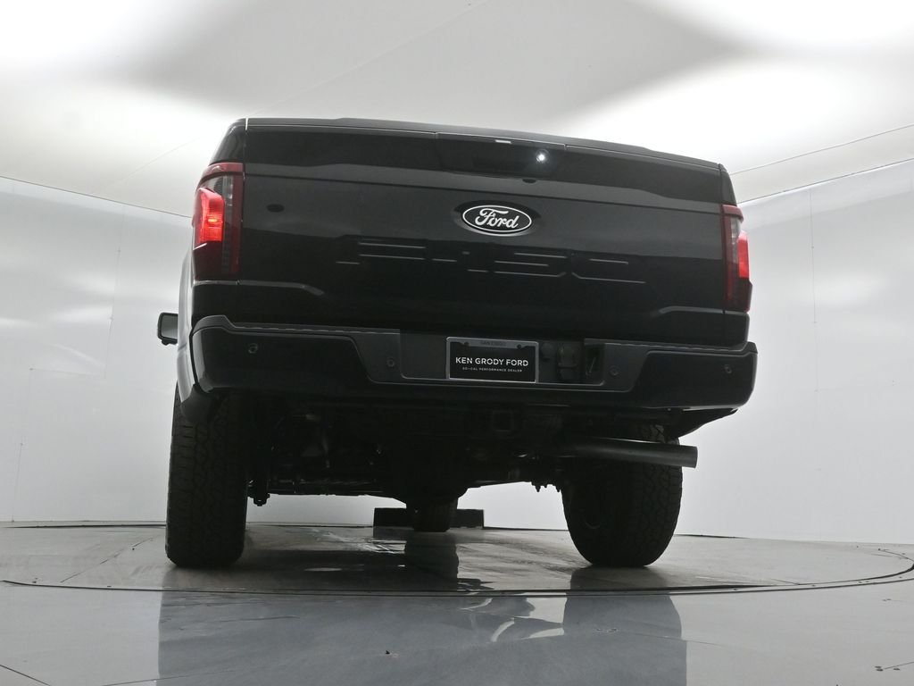New 2026 Agate Black Metallic Ford XLT image 47