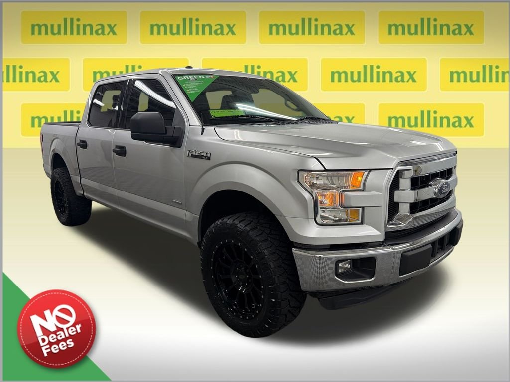 Used 2017 Silver Ford XLT image 1