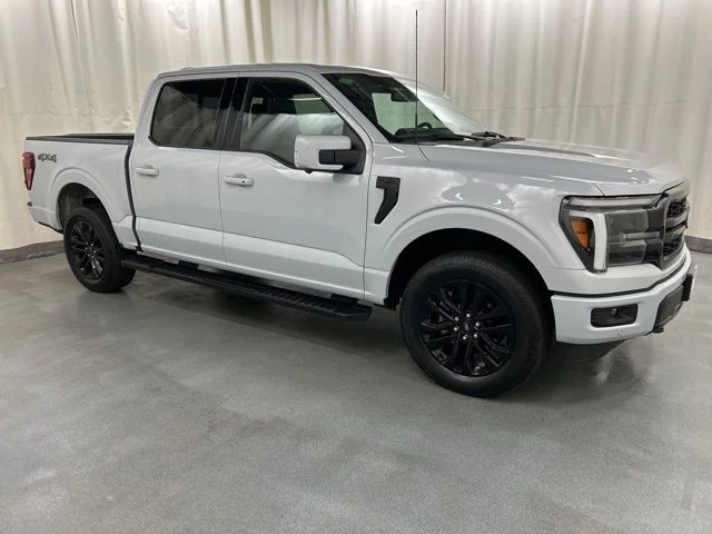 2025 Ford F-150 Lariat 4x4 SuperCrew 145 in's photo
