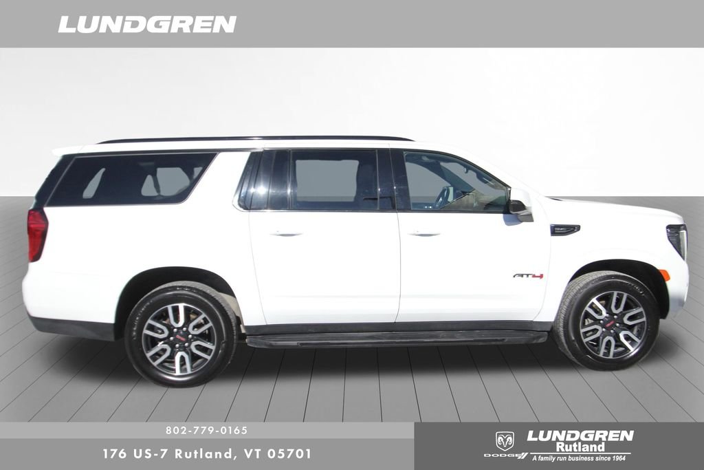 Used 2023 White GMC AT4 image 11