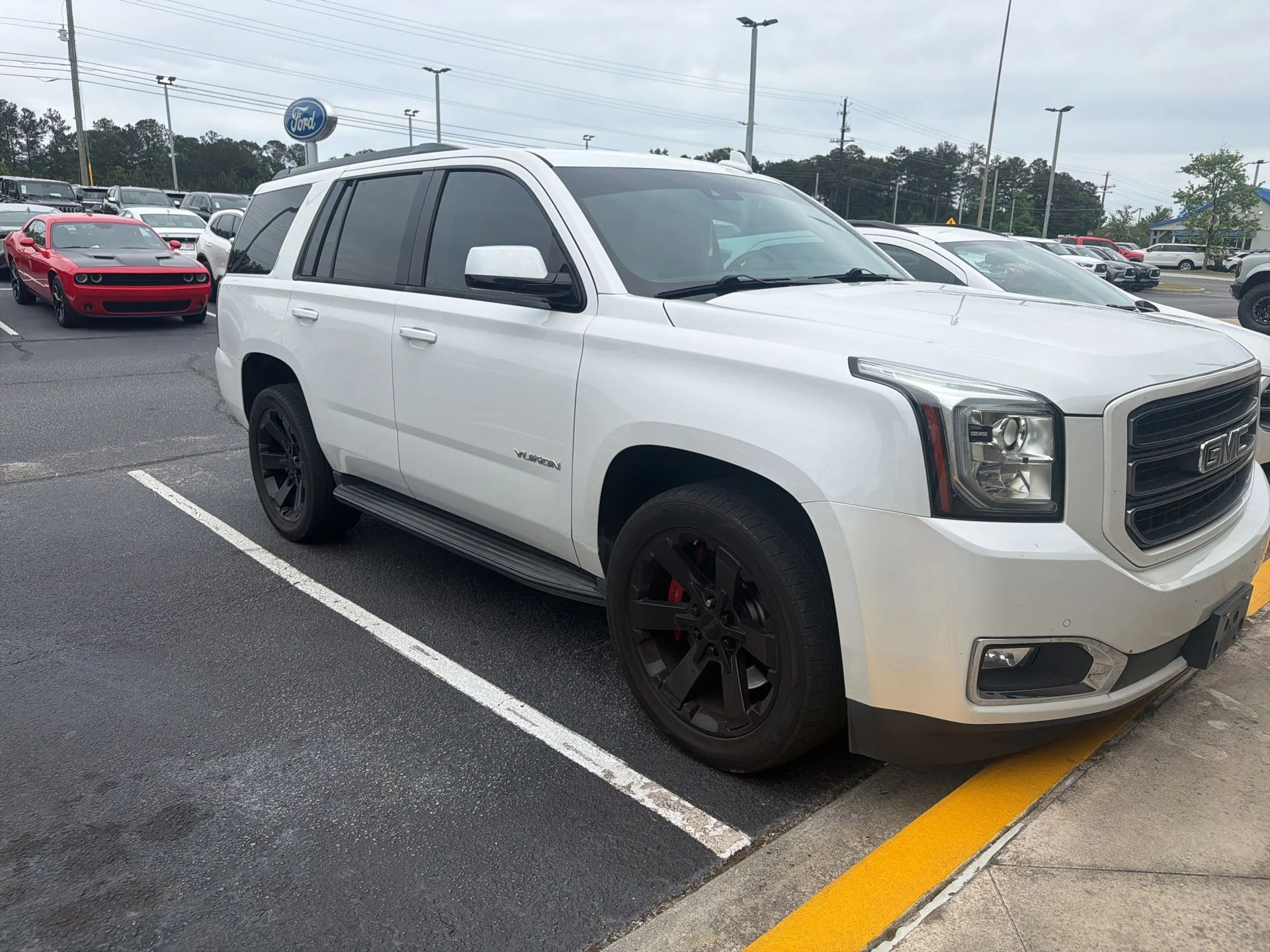 2019 GMC Yukon 4WD SLT's photo