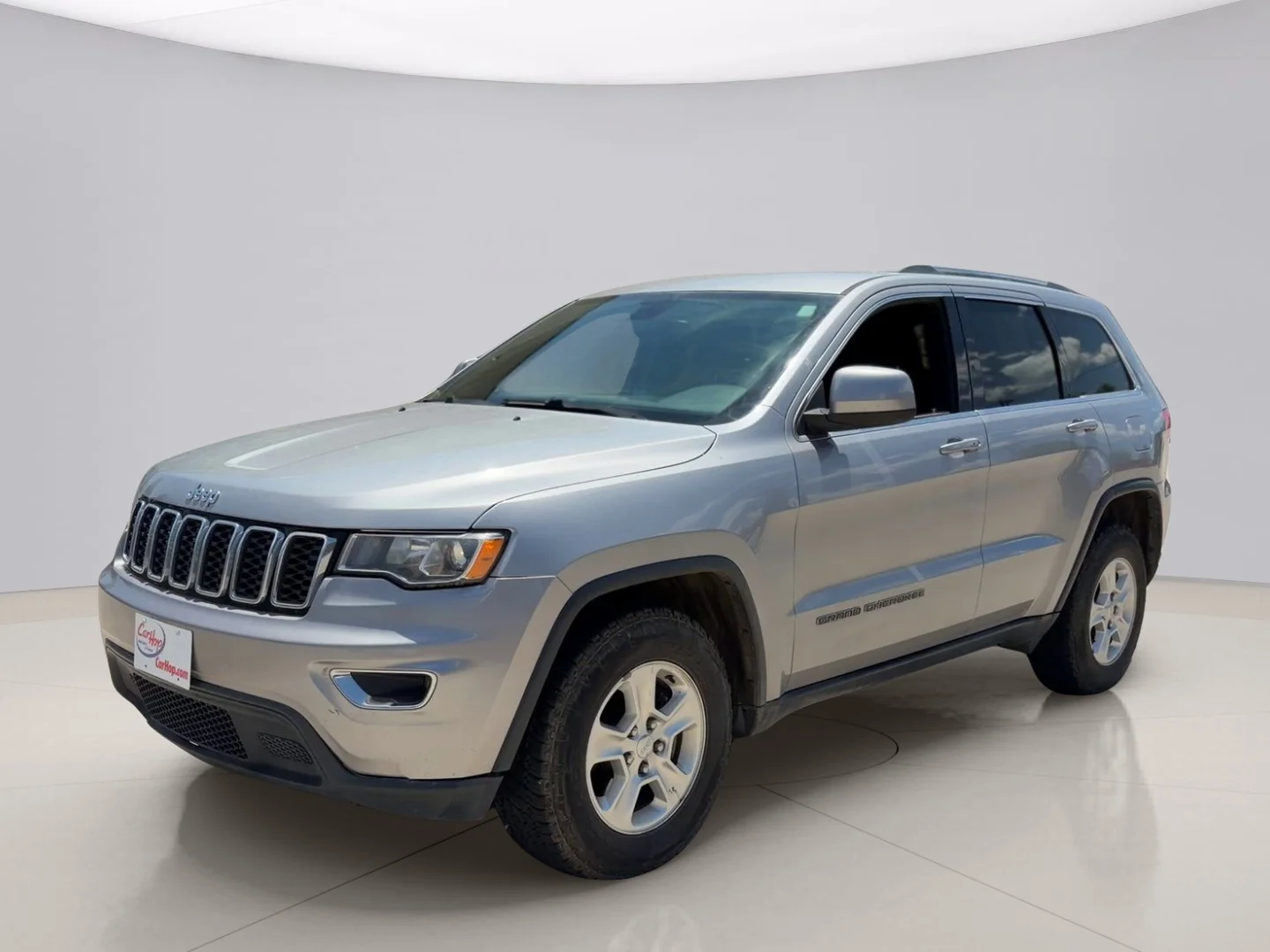 Used 2017 Silver Jeep LAREDO image 1