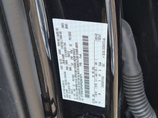 Used 2023 Black Metallic Ford XLT image 25
