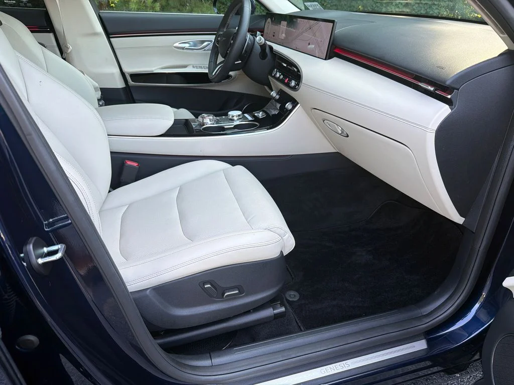 Used 2026 Blue Genesis 2.5T image 13