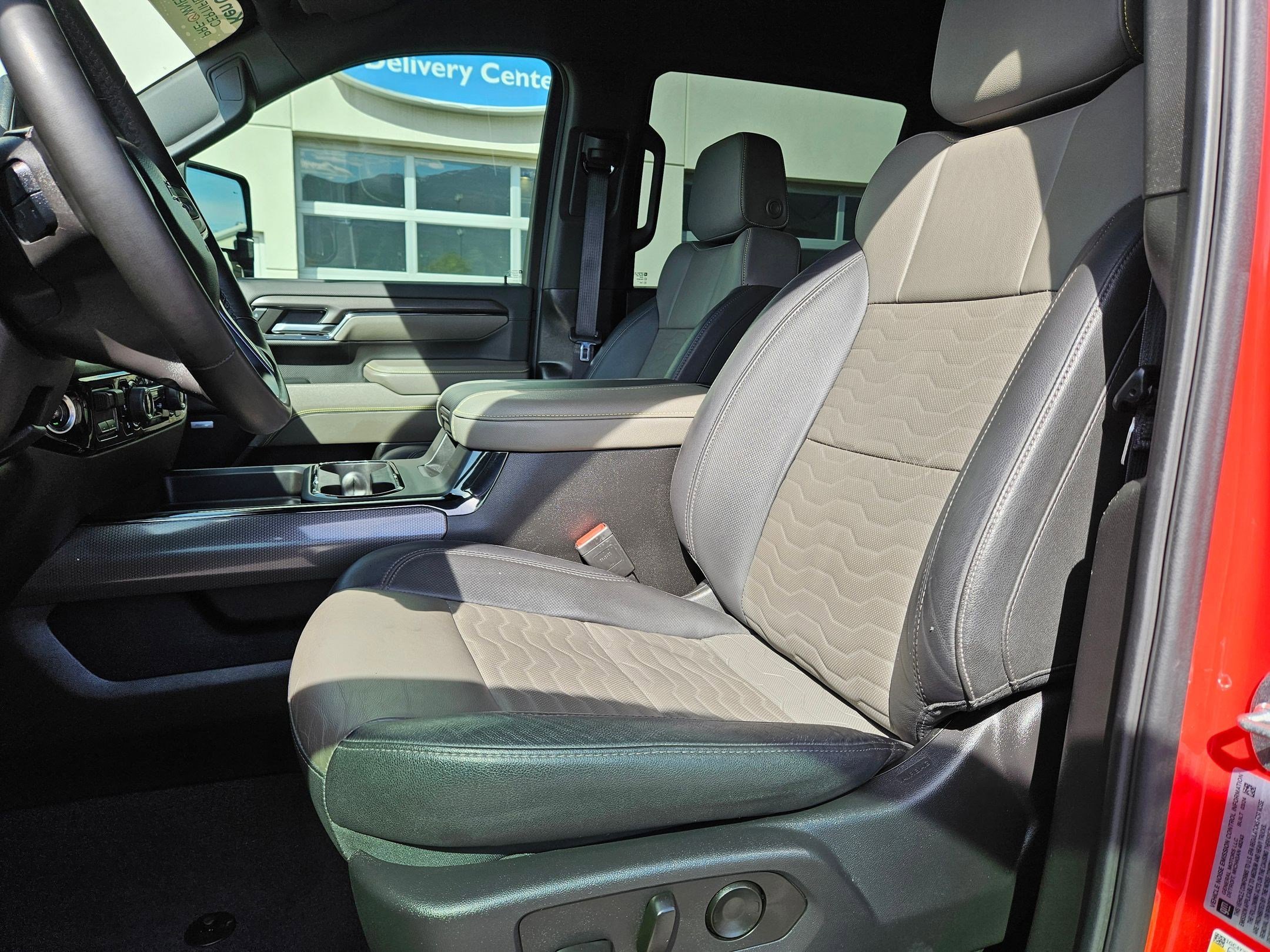 2024 Chevrolet Silverado 2500HD ZR2 - Photo 16
