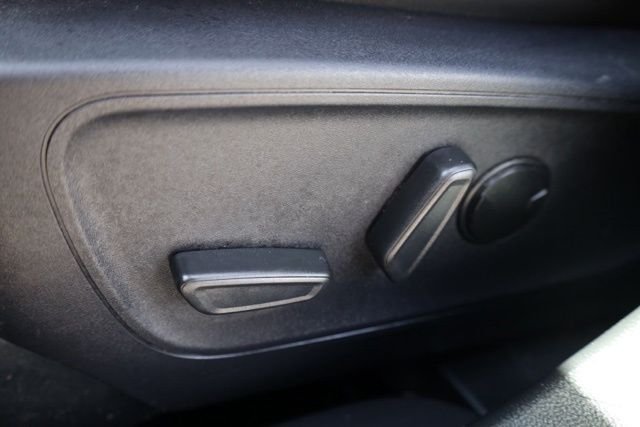Used 2024 Chili Pepper Red Ford Badlands image 17