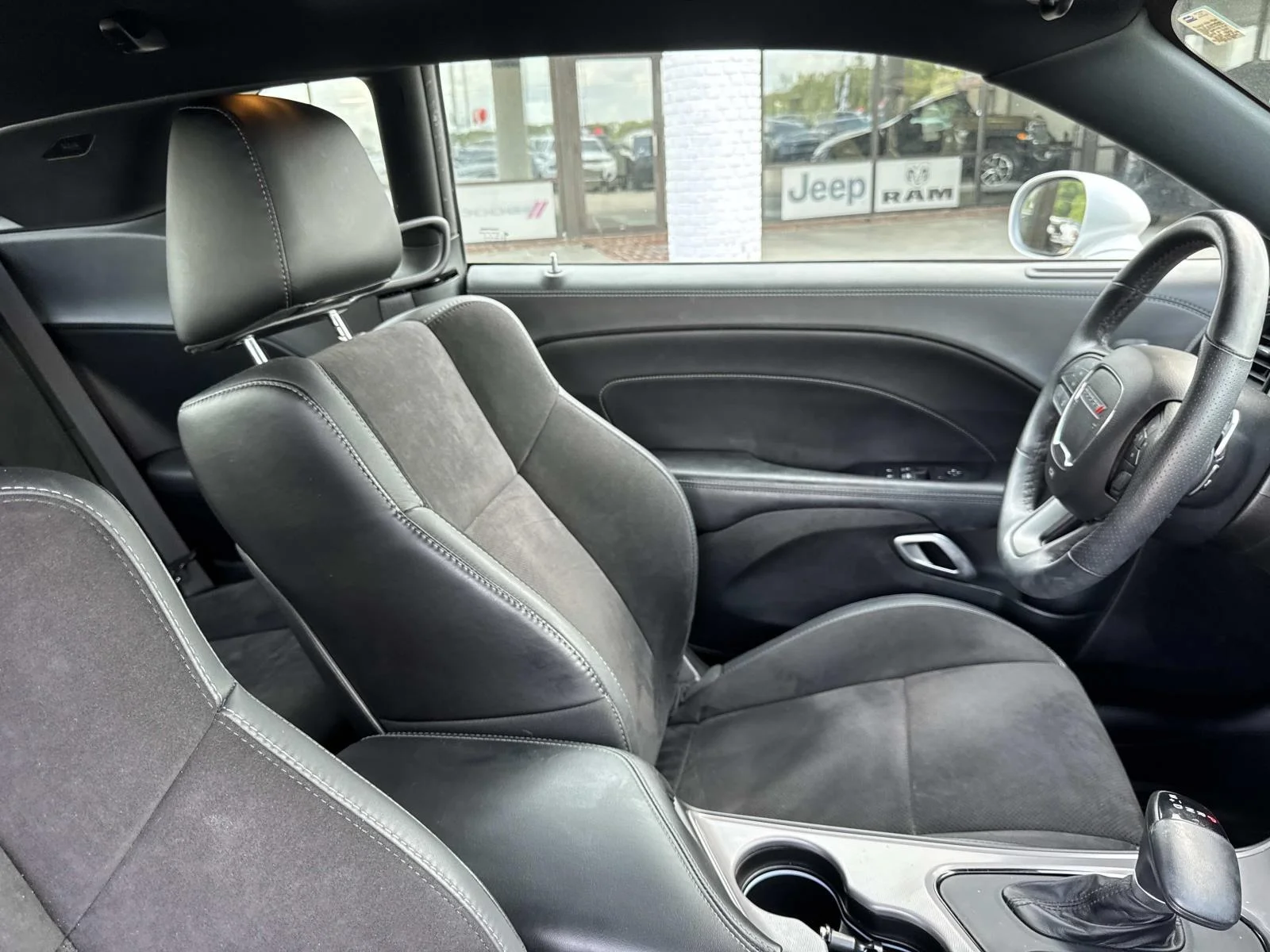 Used 2023 TRIPLE NICKEL CLEARCOAT Dodge R/T image 10