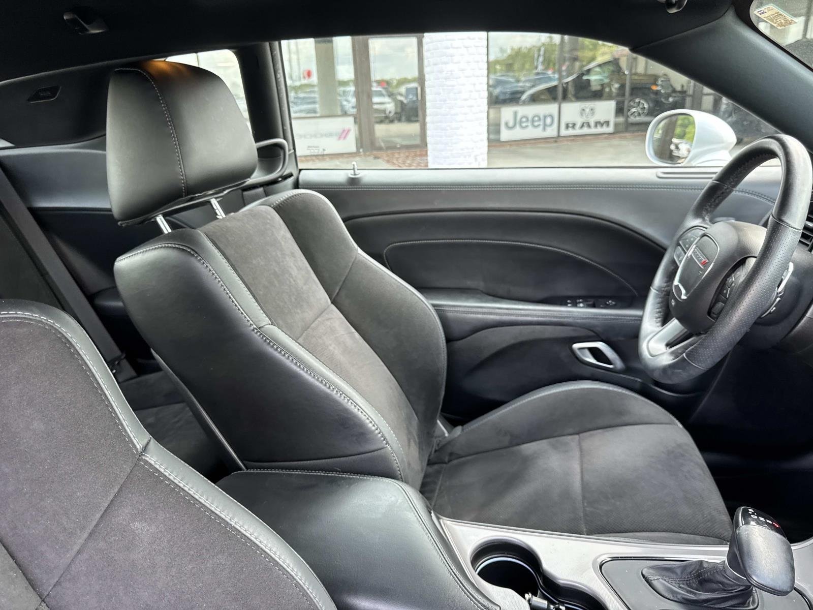 Used 2023 TRIPLE NICKEL CLEARCOAT Dodge R/T image 10