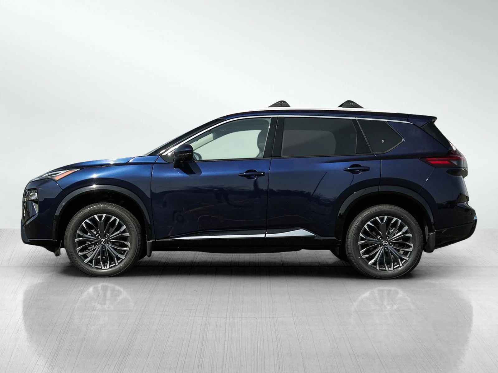 New 2026 Deep Ocean Blue Pearl Nissan Platinum image 4