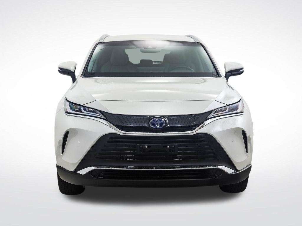 Used 2021 Blizzard Pearl Toyota XLE image 8