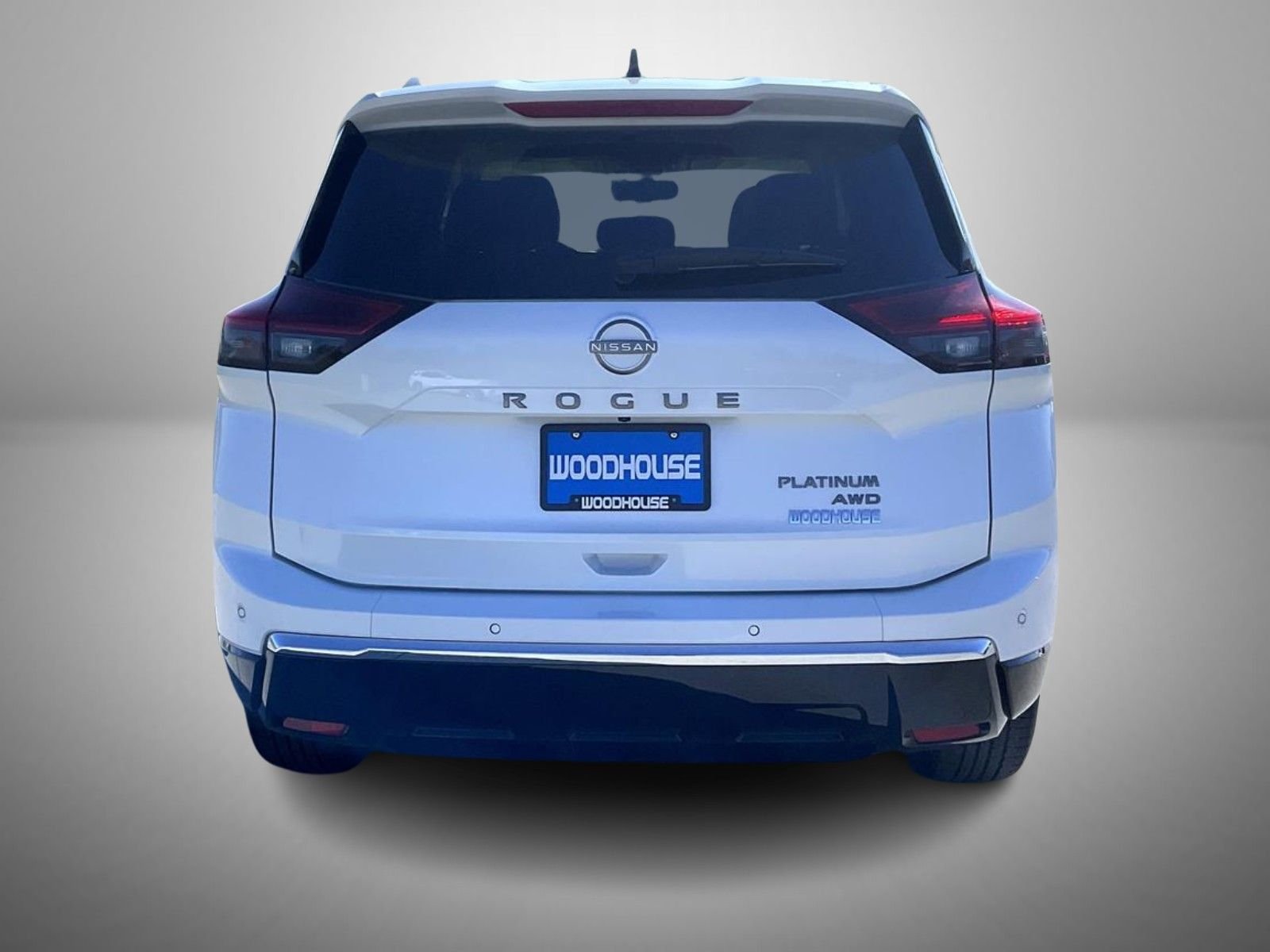 New 2026 Everest White Pearl TriCoat Nissan Platinum image 6