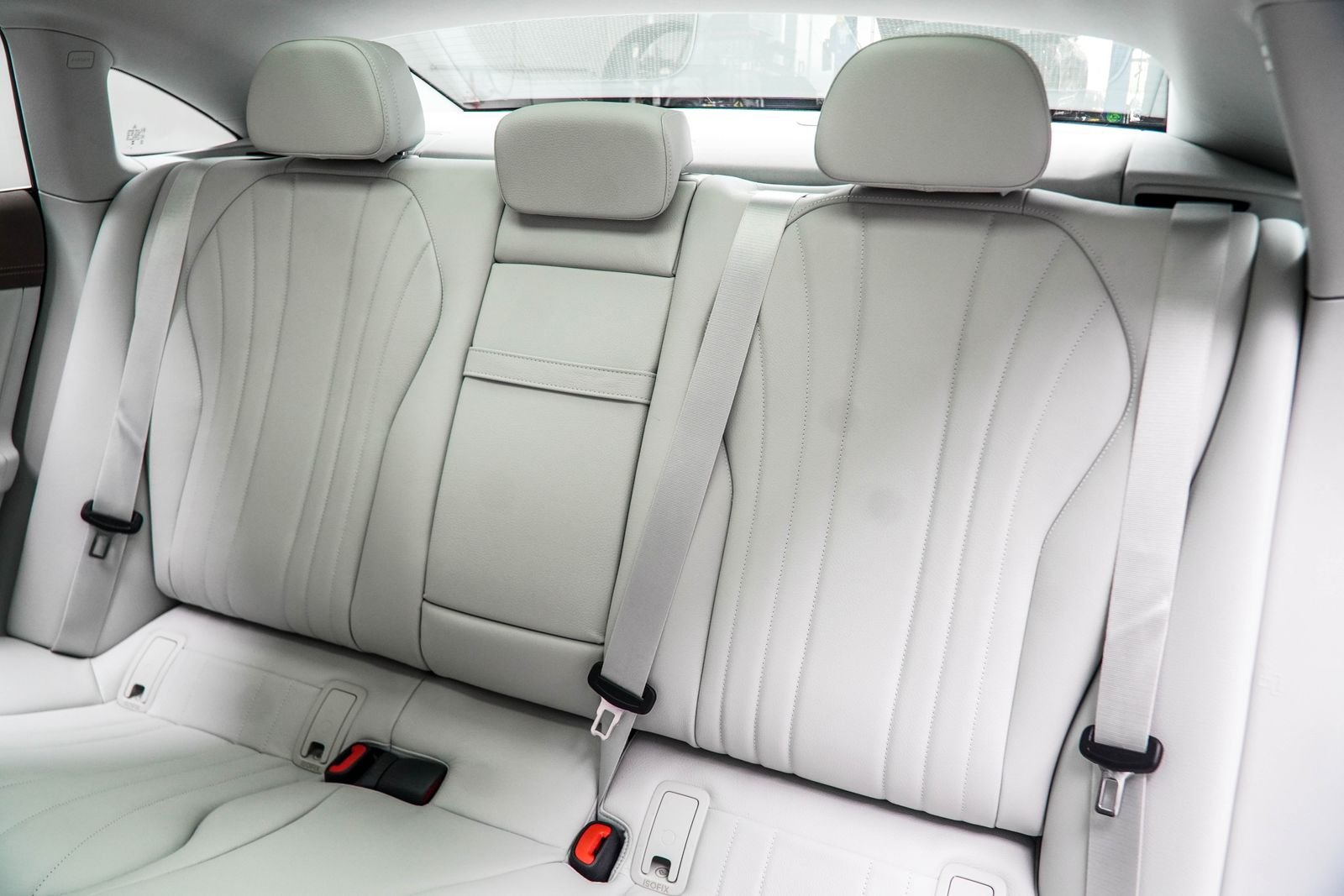Used 2025 Gray Mercedes-Benz 500 Sedan image 39