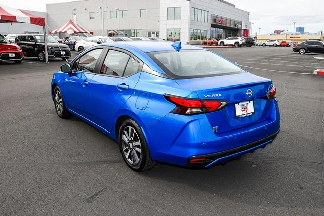 Used 2024 Blue Nissan 1.6 SV image 5