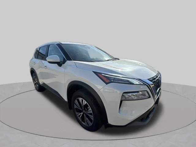 Used 2023 White Nissan SV image 1