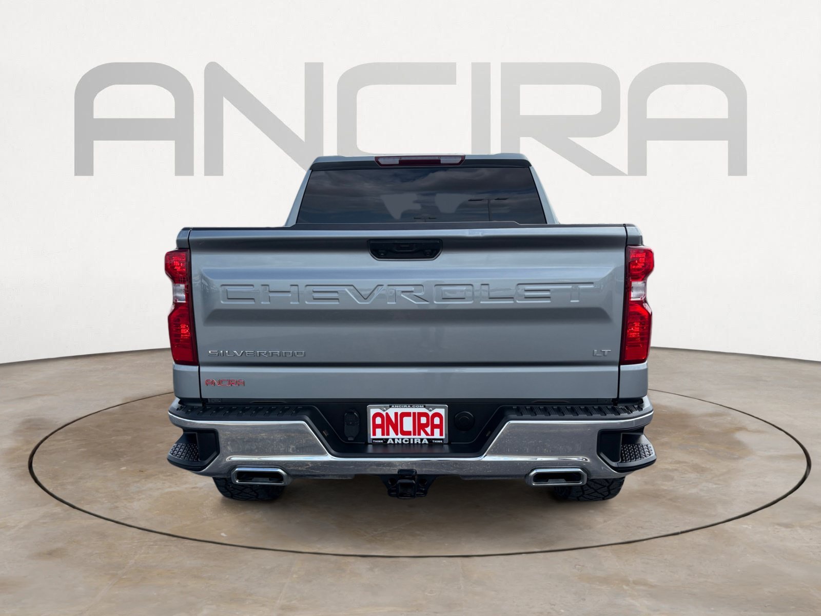 Used 2023 Sterling Gray Metallic Chevrolet LT image 9