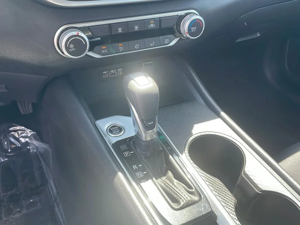 2025 Nissan Altima SV - Photo 19