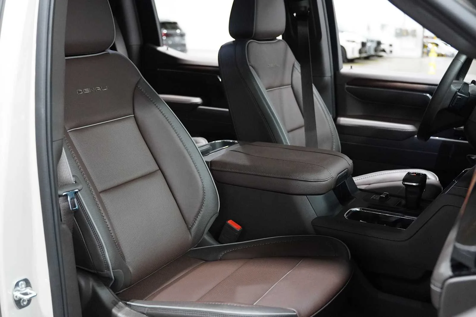 Used 2026 Coastal Dune GMC Denali image 11
