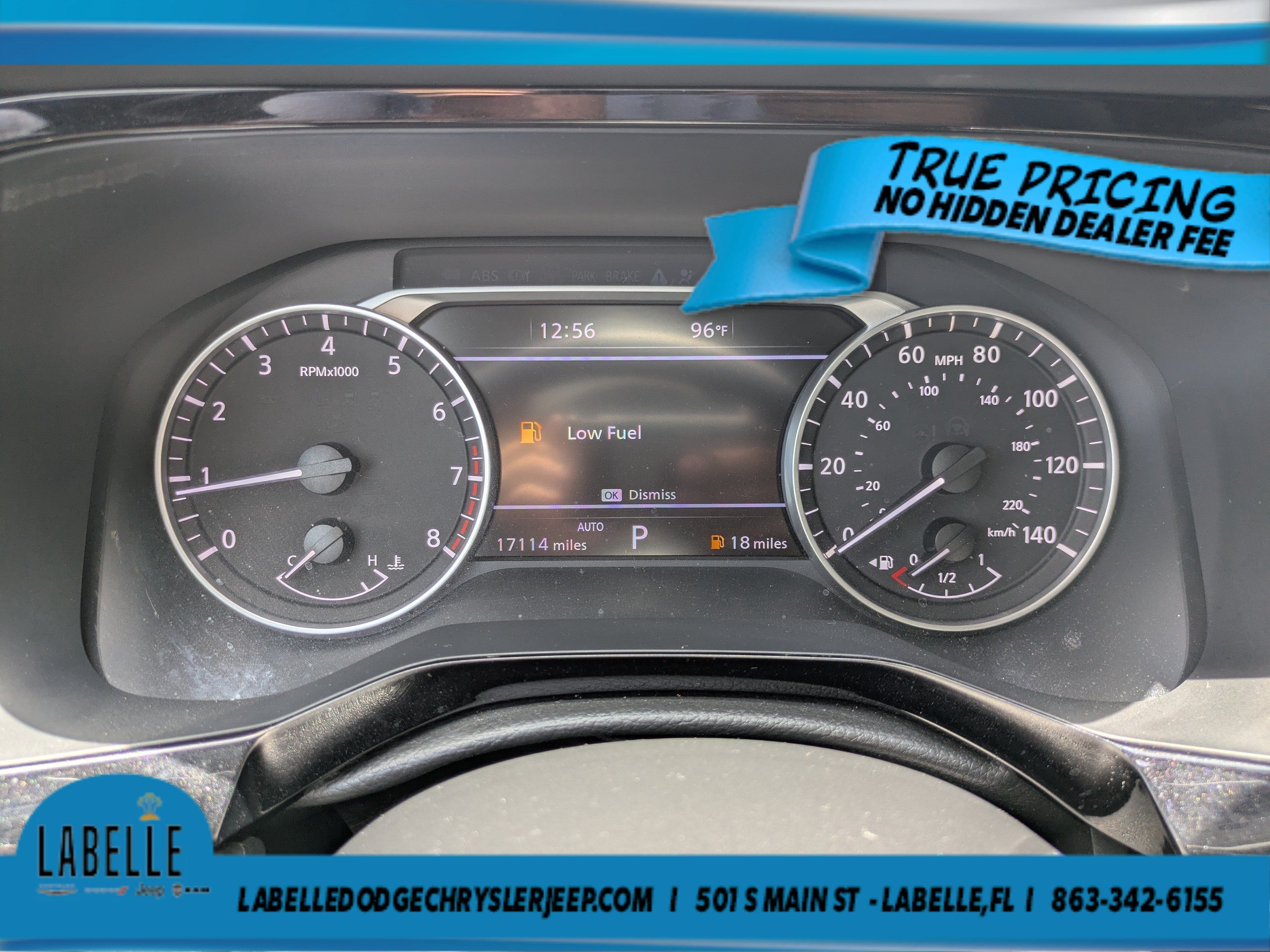 Used 2023 Pearl White Tricoat Nissan Platinum image 23