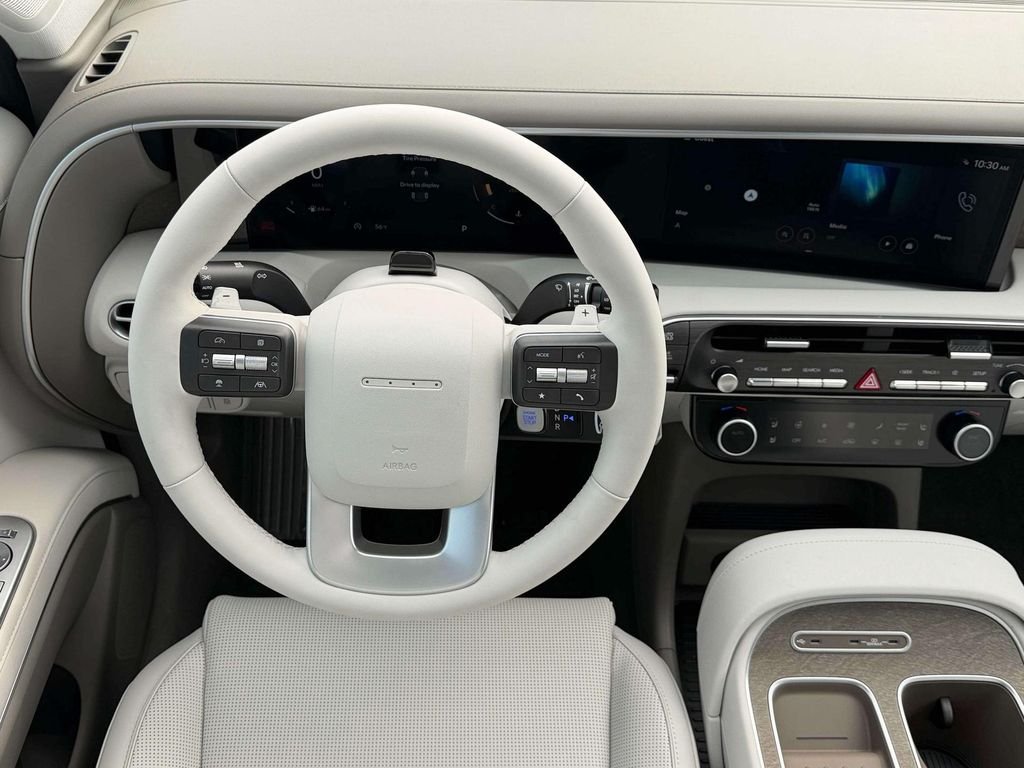 New 2026 Black Hyundai SEL Premium image 17