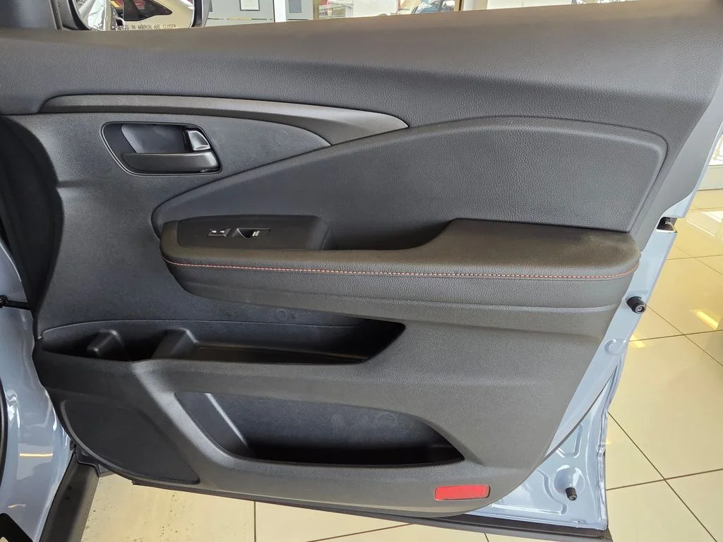 New 2026 Sonic Gray Pearl Honda TrailSport image 30
