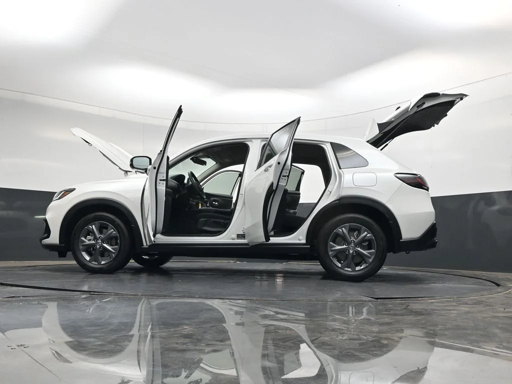 New 2027 Platinum White Pearl Honda LX image 46