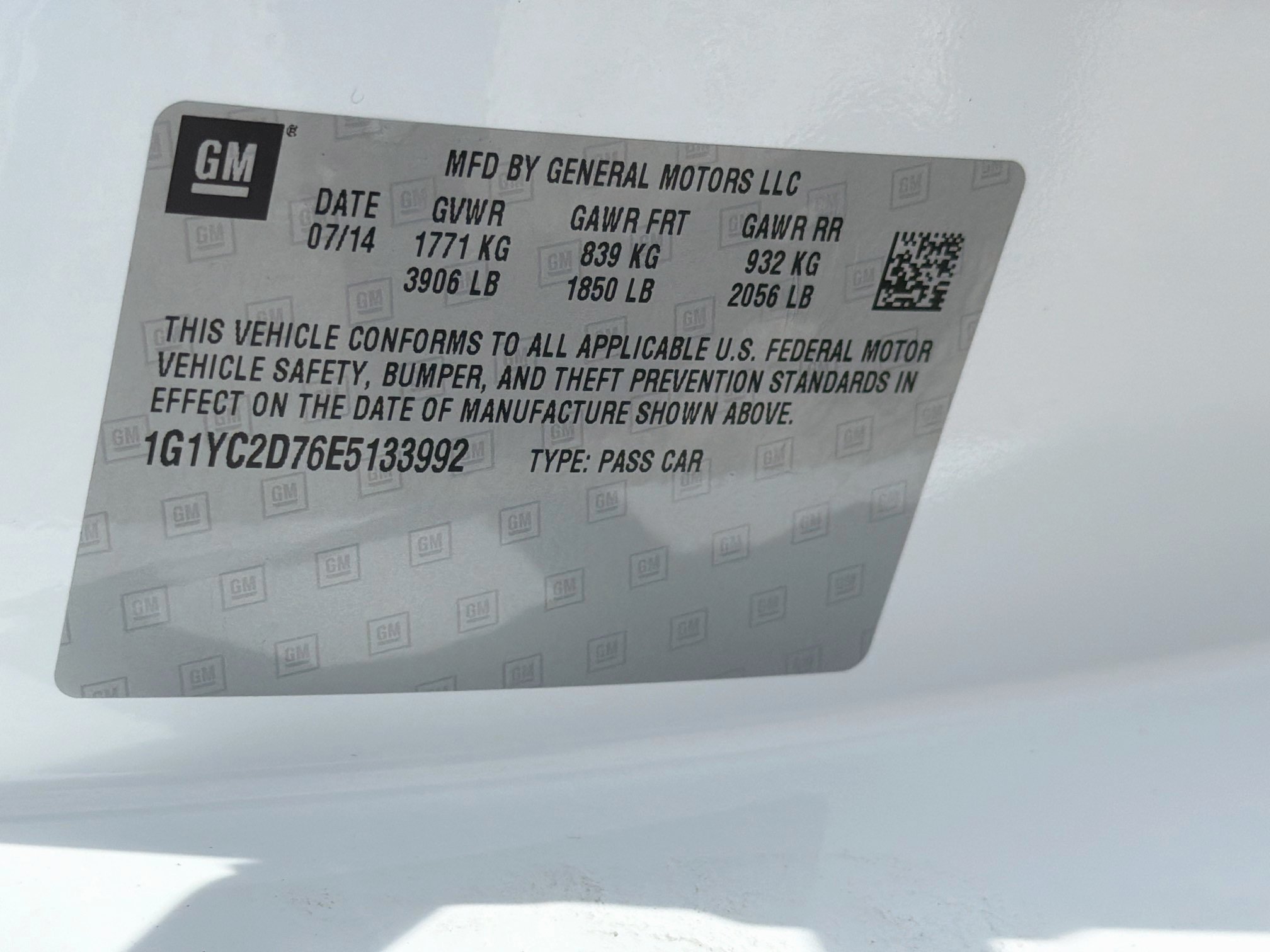 Used 2014 Arctic White Chevrolet 2LT image 42