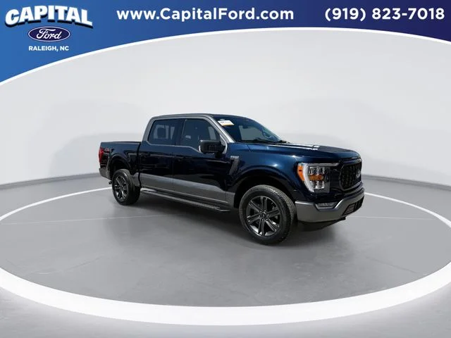 Used 2023  Ford XLT image 2
