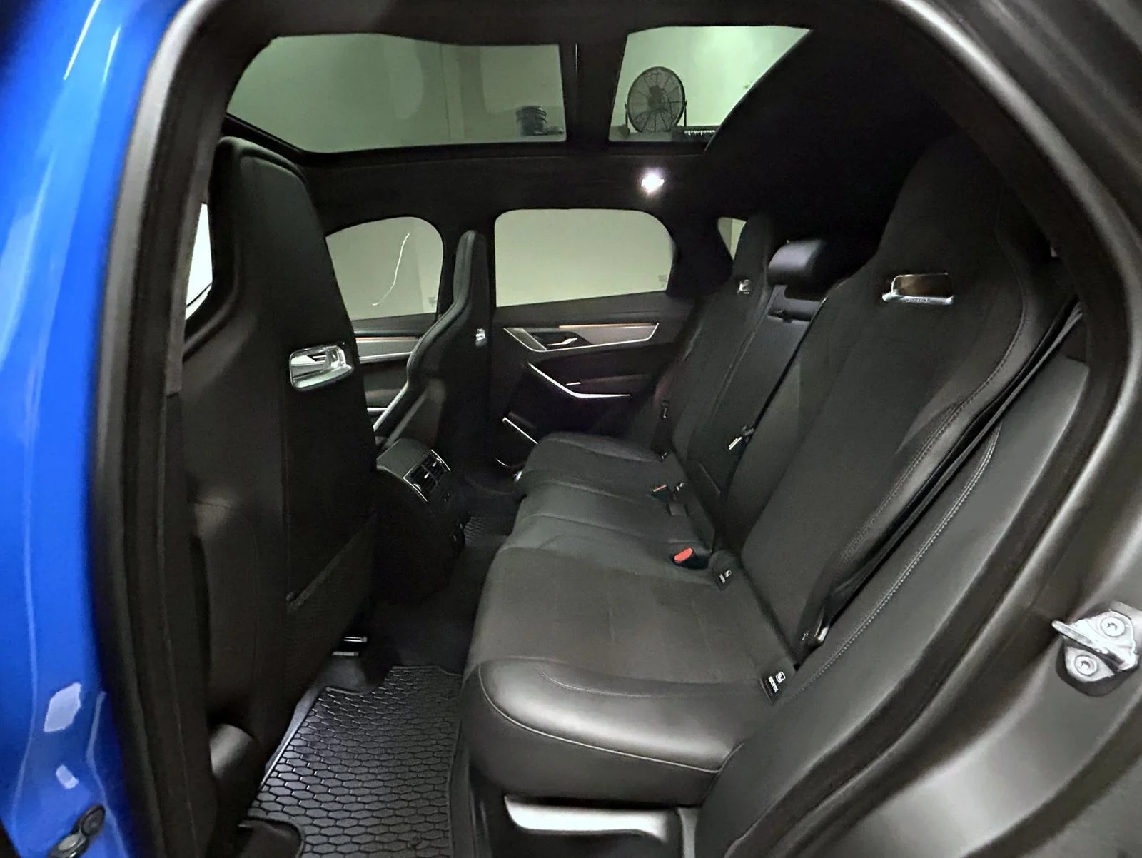 Used 2026 Blue Jaguar SVR image 19