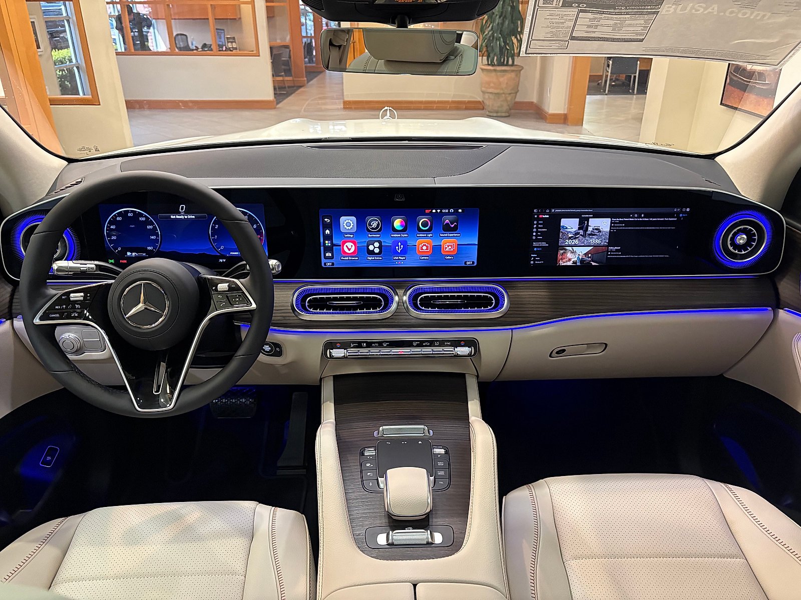 New 2027 Polar White Mercedes-Benz GLS 450 image 43