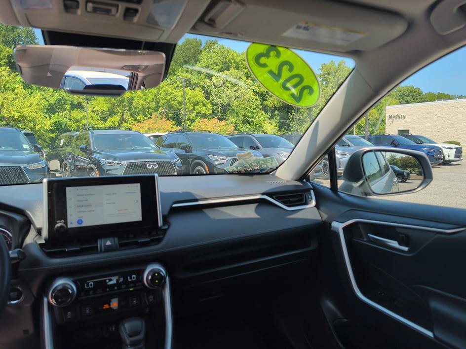 Used 2023 Silver Sky Metallic Toyota XLE image 10