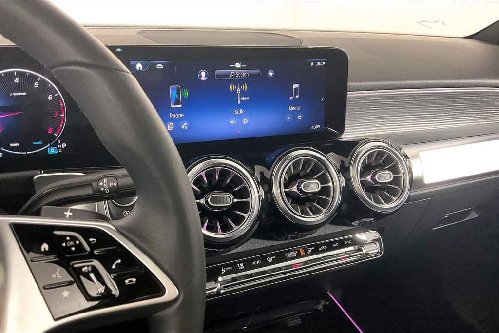 2026 Mercedes-Benz GLB GLB 250 - Photo 6