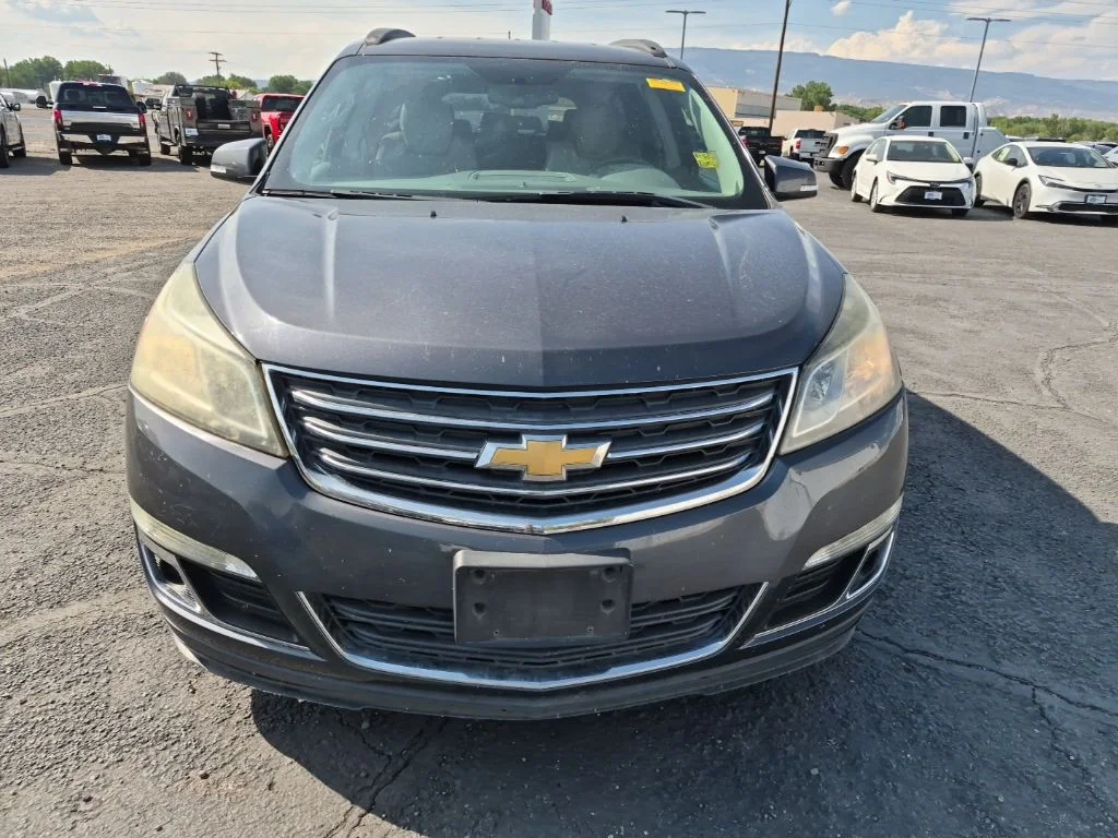 Used 2013 Gray Chevrolet 2LT image 2