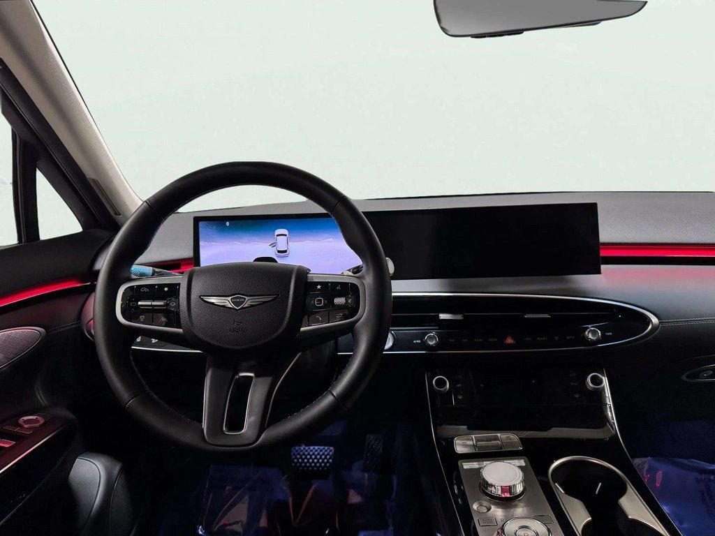 2026 GENESIS GV70 Standard - Photo 10