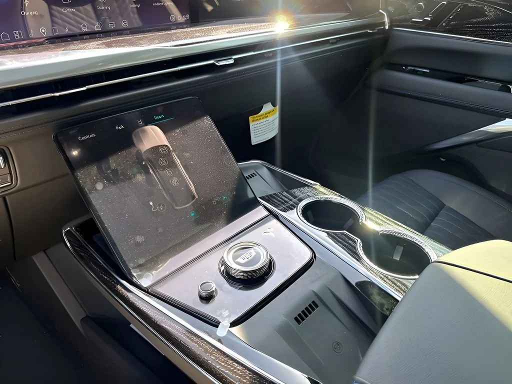2026 Cadillac Escalade IQL Luxury - Photo 46