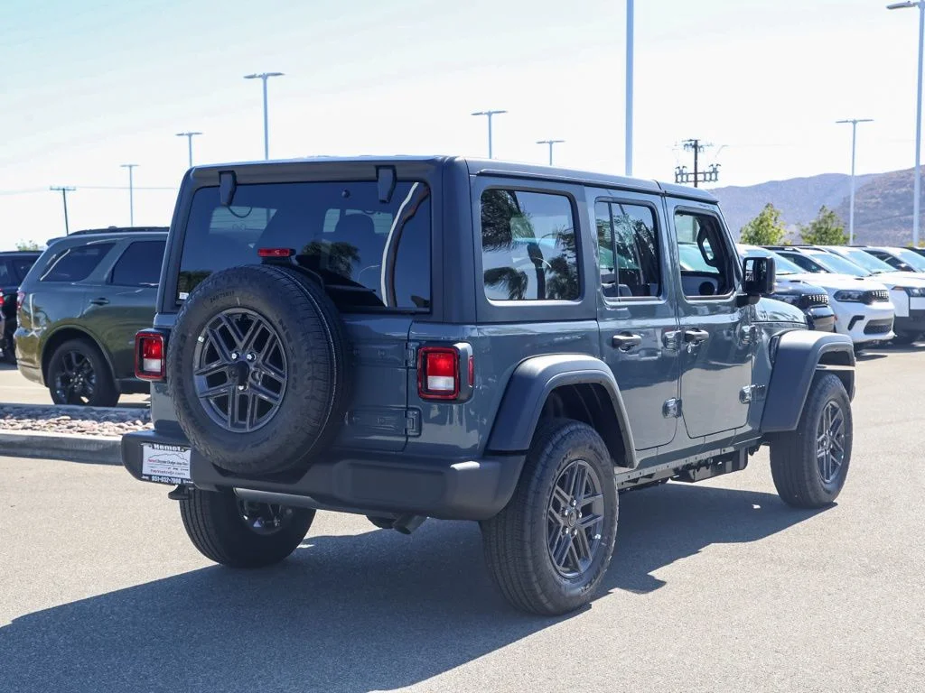New 2026 Anvil Clear-Coat Exterior Paint Jeep Sport image 4