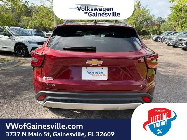 Used 2025 Crimson Metallic Chevrolet LT image 5