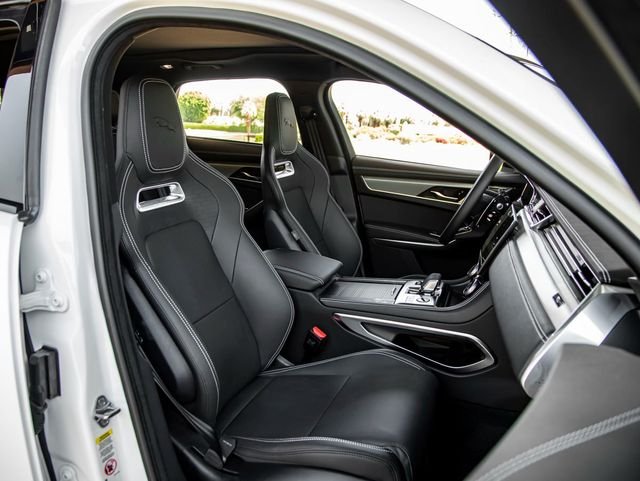 New 2026 Ostuni Pearl White Jaguar P250 R-Dynamic S image 26