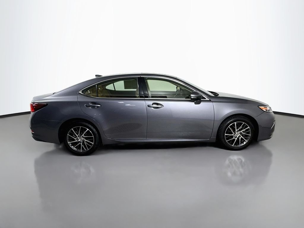 Used 2016 Nebula Gray Pearl Lexus Base image 14
